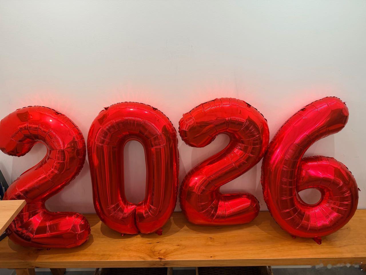 新年快乐2025年的K线图已经画上句号，在这辞旧迎新之际，我想对一直以来关注、支