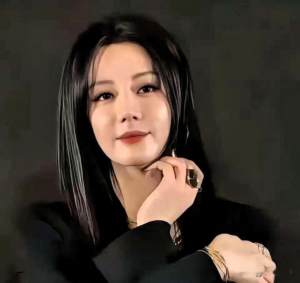 现在网上好多人，
盯着热巴的脸猜是不是医美翻车，
我觉得大家可能都猜错方向了。