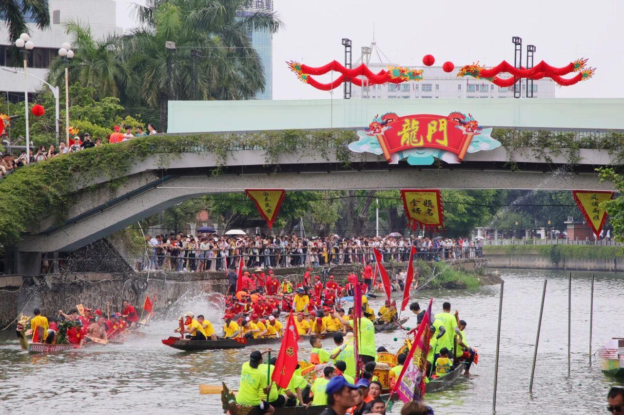 定档！2026 顺德欢乐龙舟嘉年华，端午嗨 3 天

端午来顺德大良，龙舟狂欢安