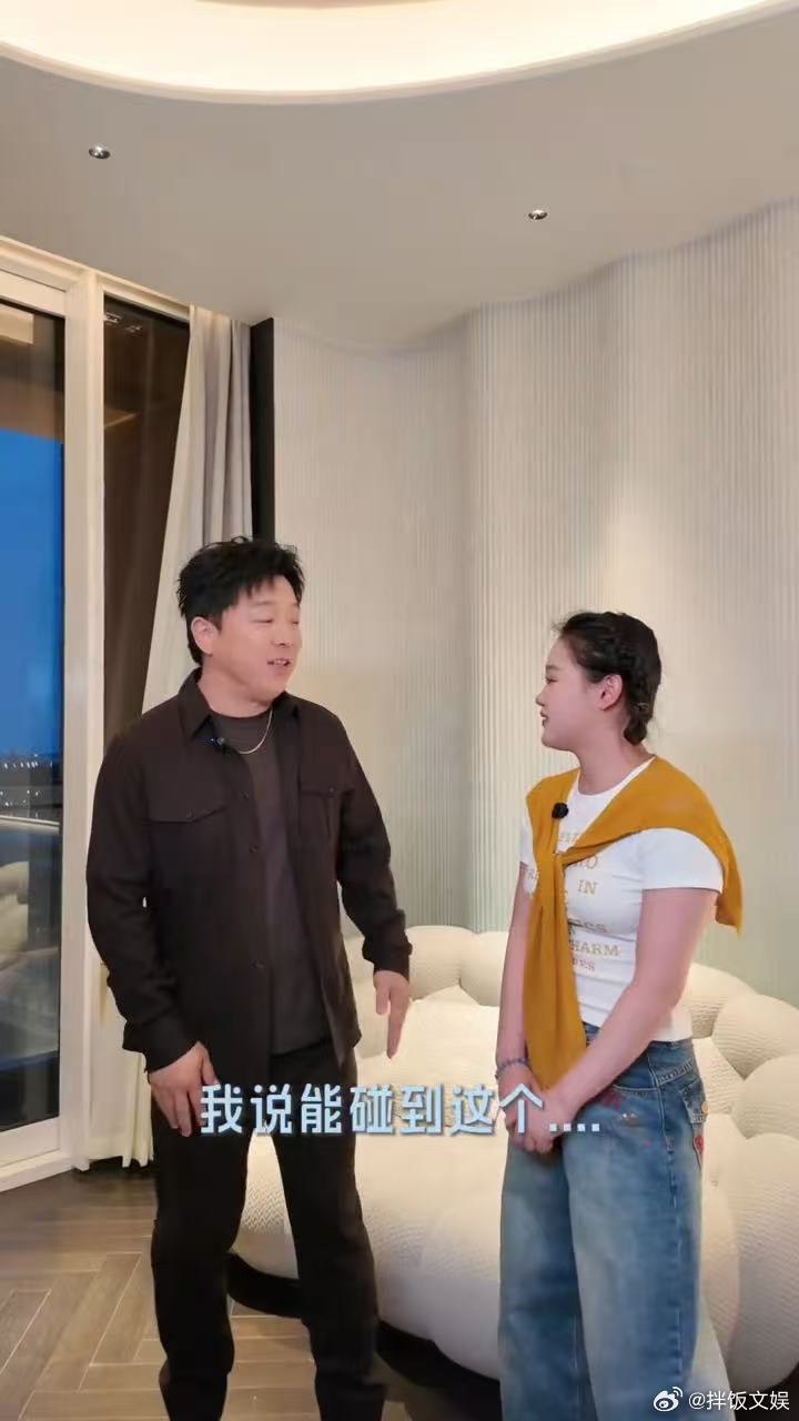 张家齐演技得到黄渤的认可了张家齐婉拒黄渤新戏天才厨人  张家齐这块儿我笑出声，被
