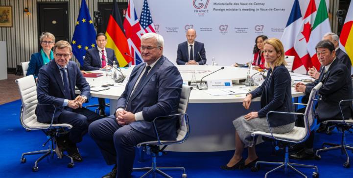 美国国务卿卢比奥发文说：“今天在七国集团峰会上，我重申，特朗普总统致力于尽快达成