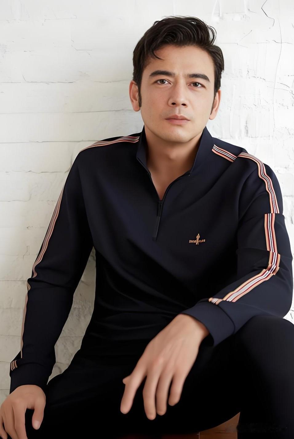 还是太强了，

就演施占军这演员杨烁，

愣是凭着一己之力把《悬案》的档次拉升了