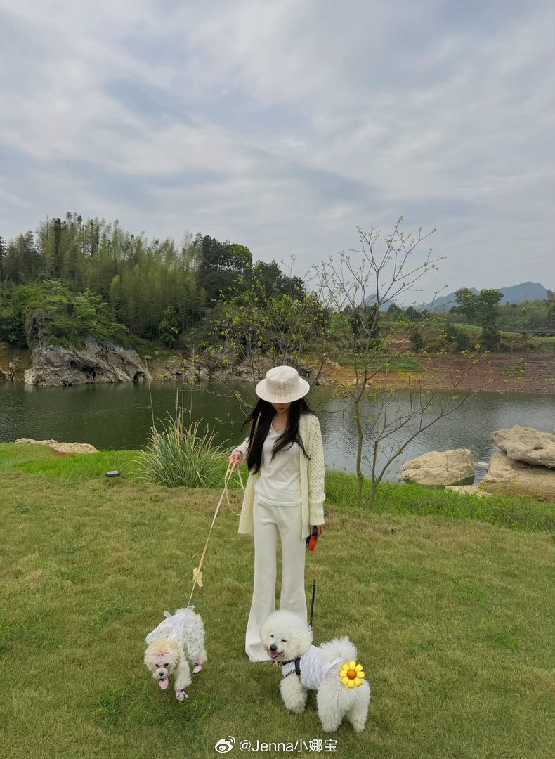 充电🌳 不化妆睡到自然醒好舒服 