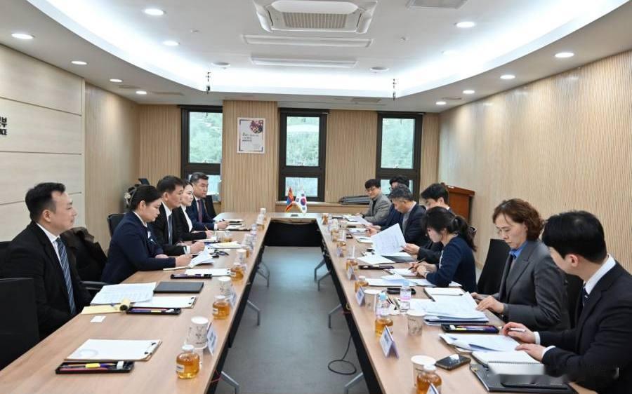 蒙韩两国将扩大移民与签证政策合作

蒙通社乌兰巴托 02 月 25 日电，据移民