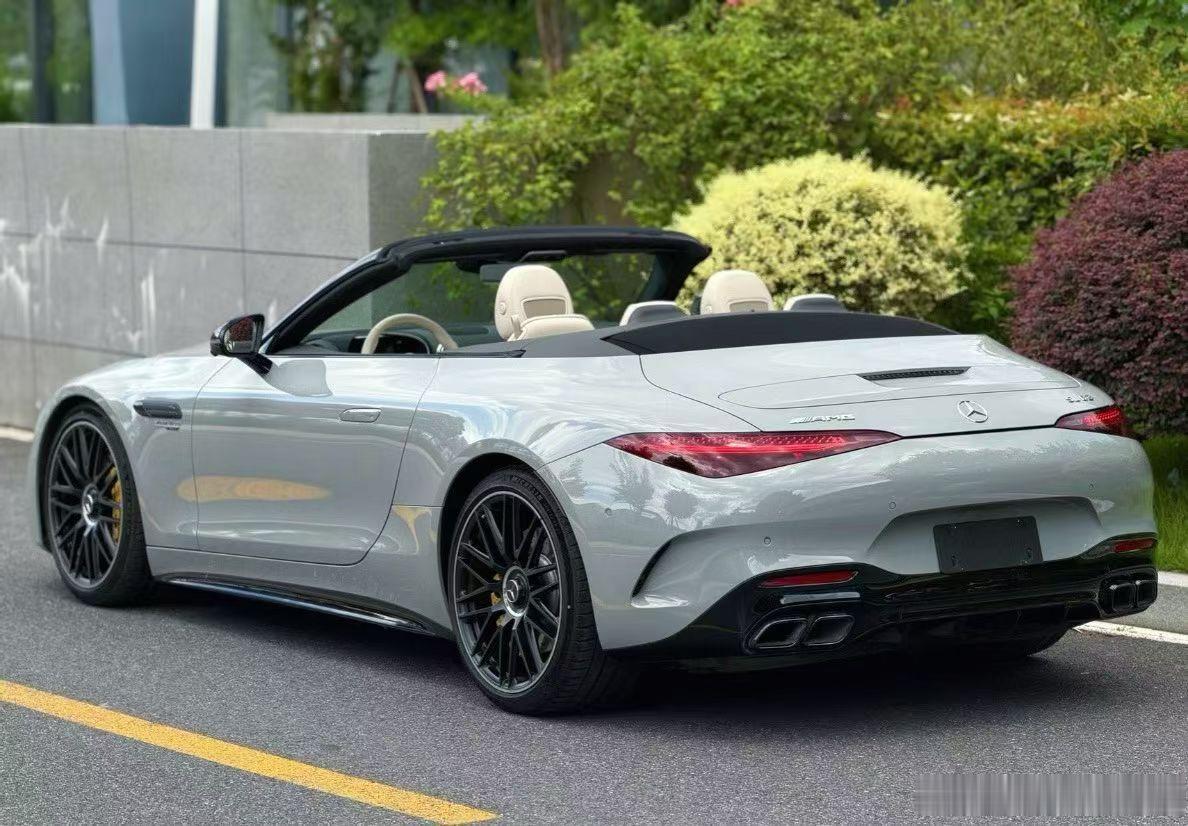 奔驰AMG SL63，24款23年11月登记，5900km ​​​
