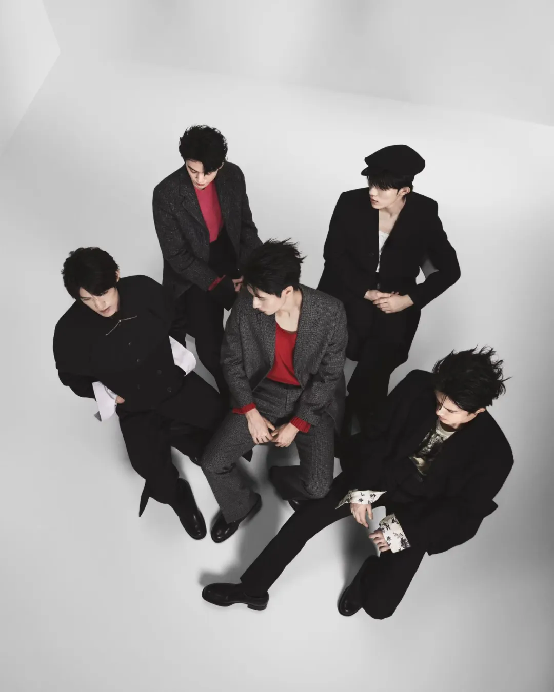 登陆少年团即将解锁Prada