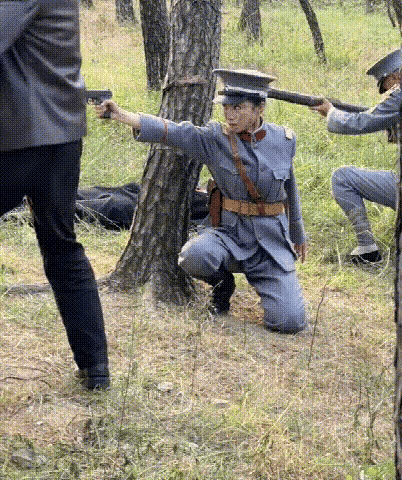 现在拍电视剧都这么简单啦，我觉得我也可以去胜任一个角色演一下[笑哭]

 #爆料