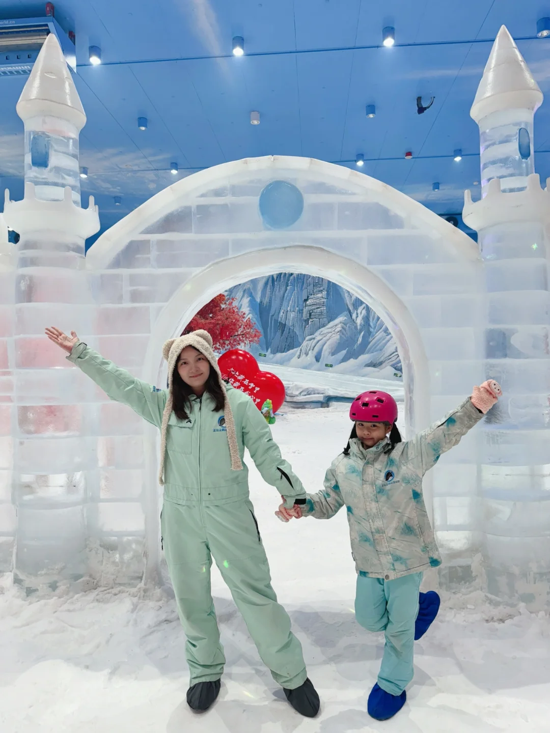 国庆不去人挤人‼️在-10℃冰雪世界与企鹅见面