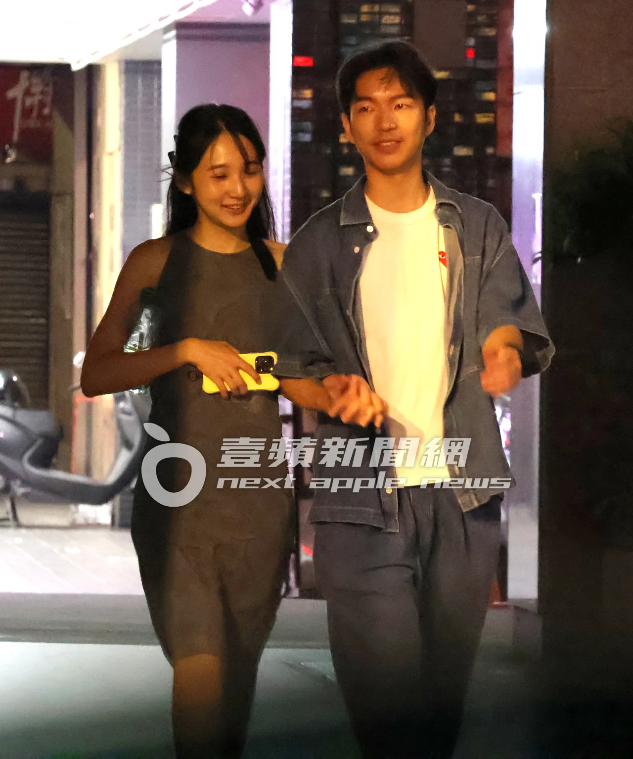 李沐、邹序去年已和平分手!（分分合合的传言很久了，这次是确定分了[苦涩]李沐昨日