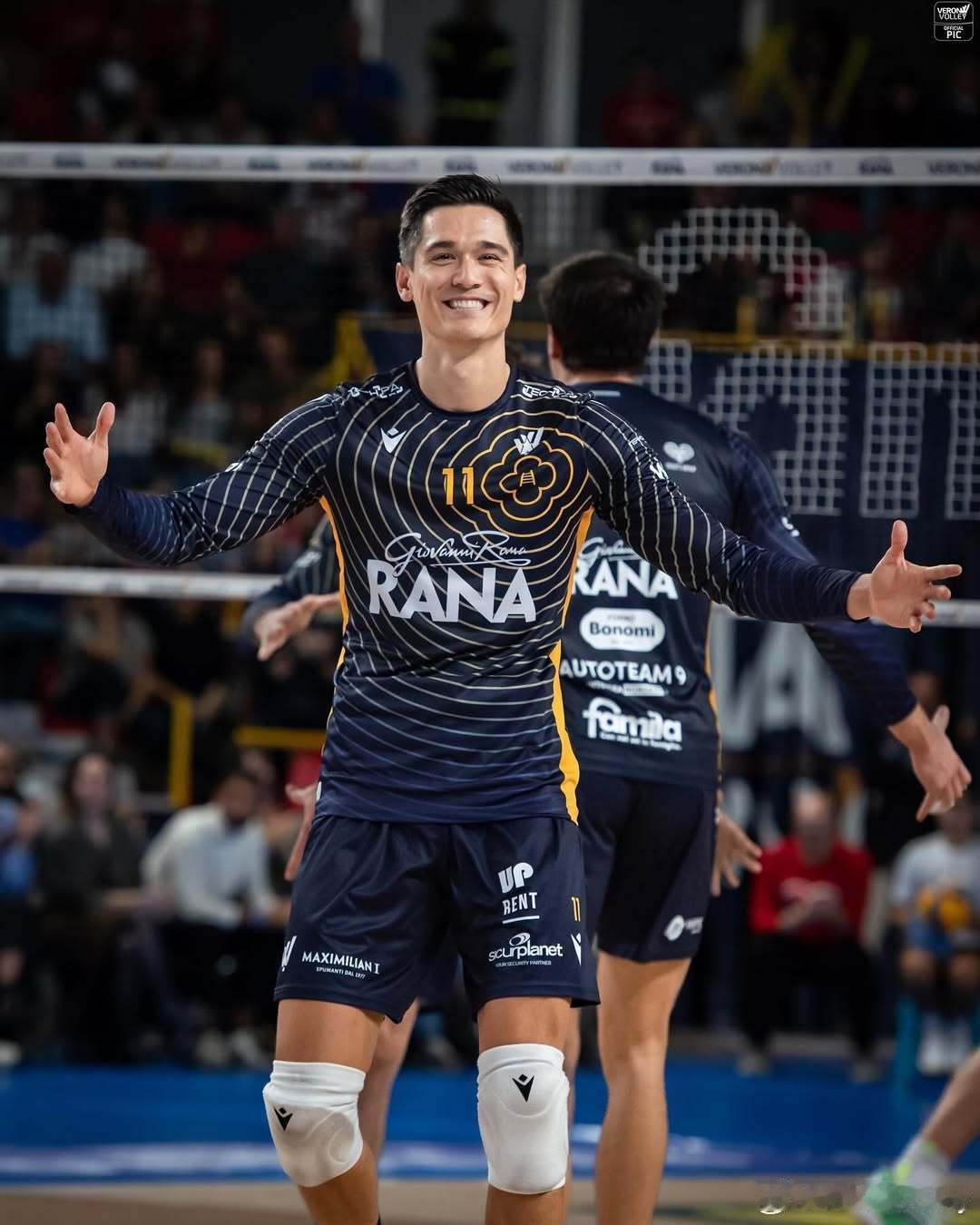 意超男排强强对话，佩鲁贾vs维罗纳，同时也是顶级二传詹内利和克里斯滕森之间的对决