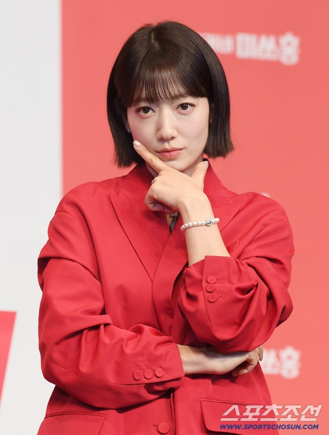 朴信惠 ✨UndercoverMissHong 《卧̆̈底̆̈洪̆̈小̆̈姐̆̈