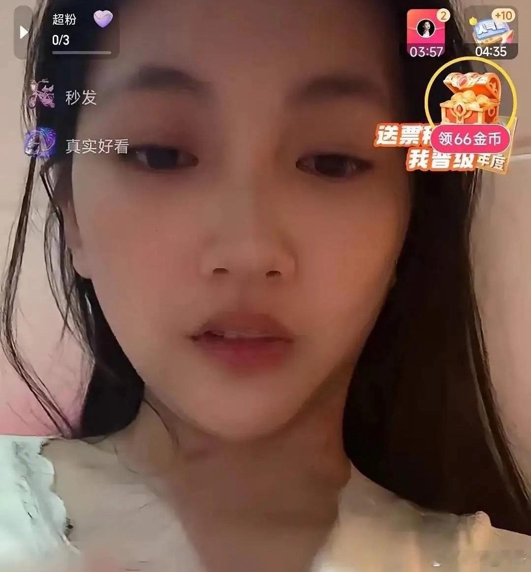 昨天晚上10点钟，快手好多直播间画风突变，那不是系统抽风，快手真的被人黑了，一窝