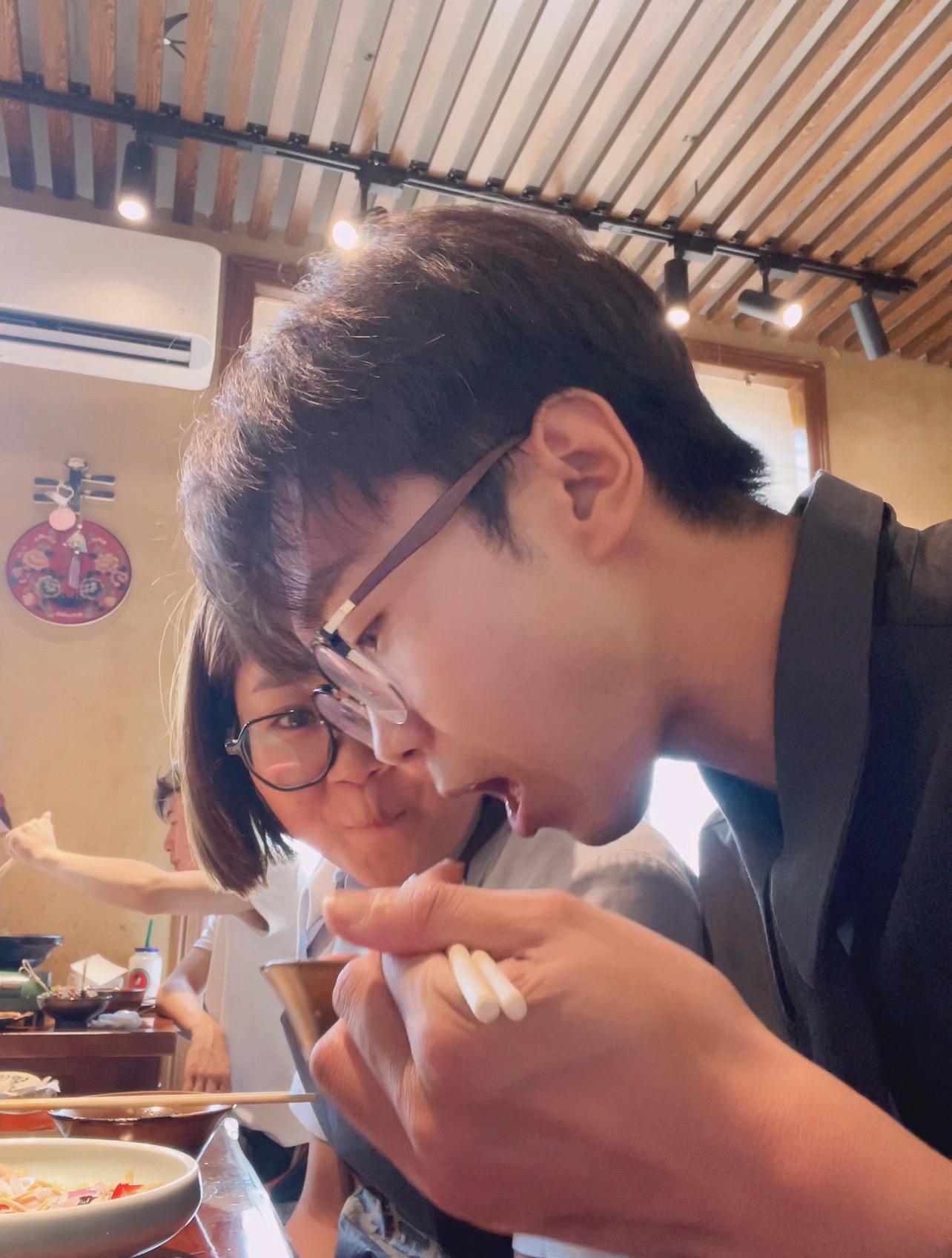 终其一生都是在寻找一个一起吃饭好好说话的人