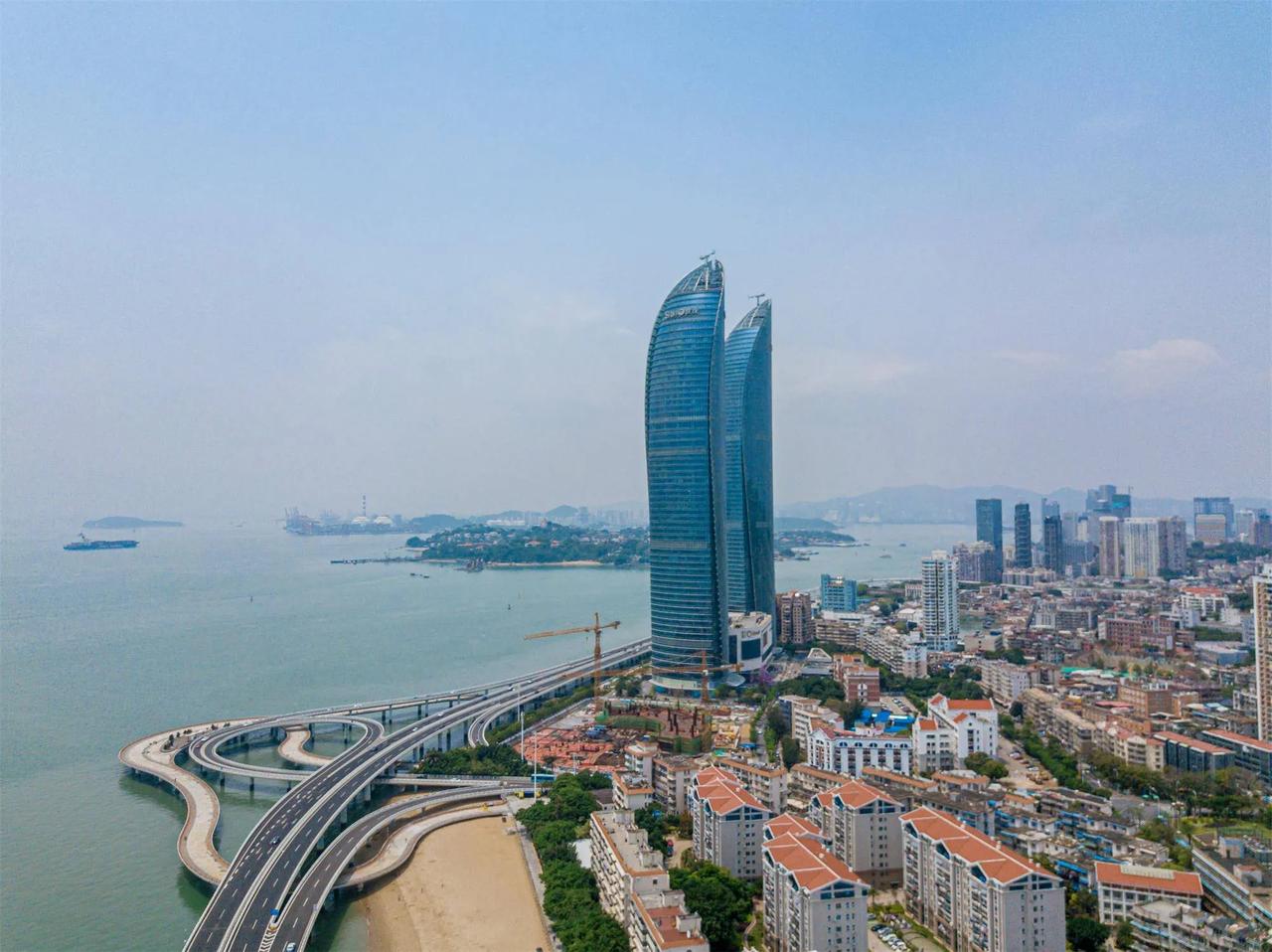 突发！厦门全面取消楼市限购政策！一线城市跟进概率较大。

11月15日，厦门发布