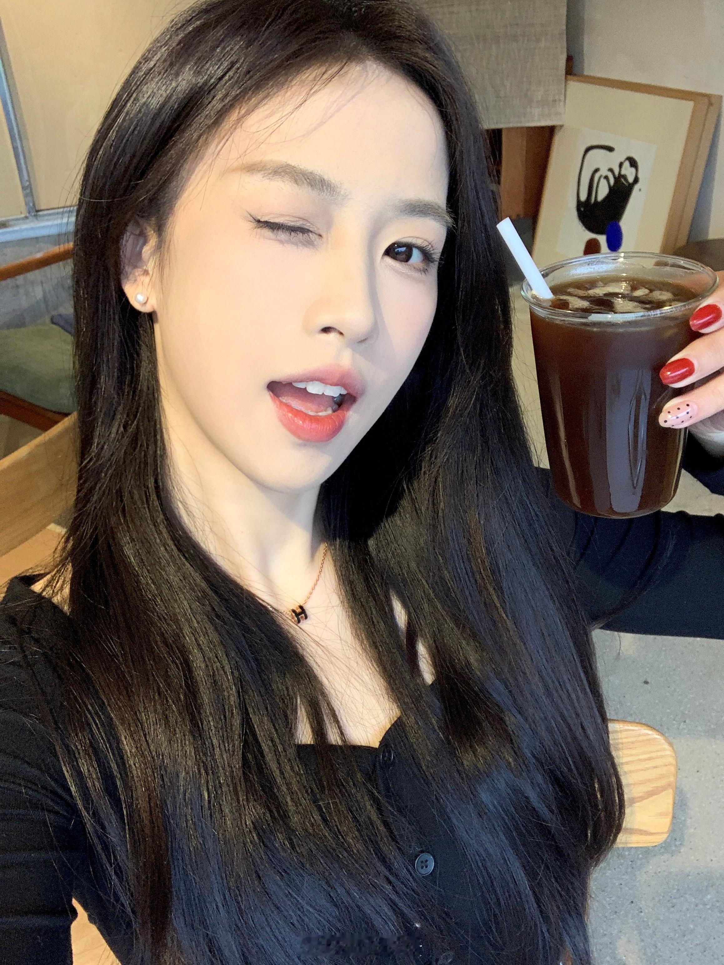 🍪干杯干杯Cheers₍˄·͈༝·͈˄*₎◞ ̑̑ ​​​