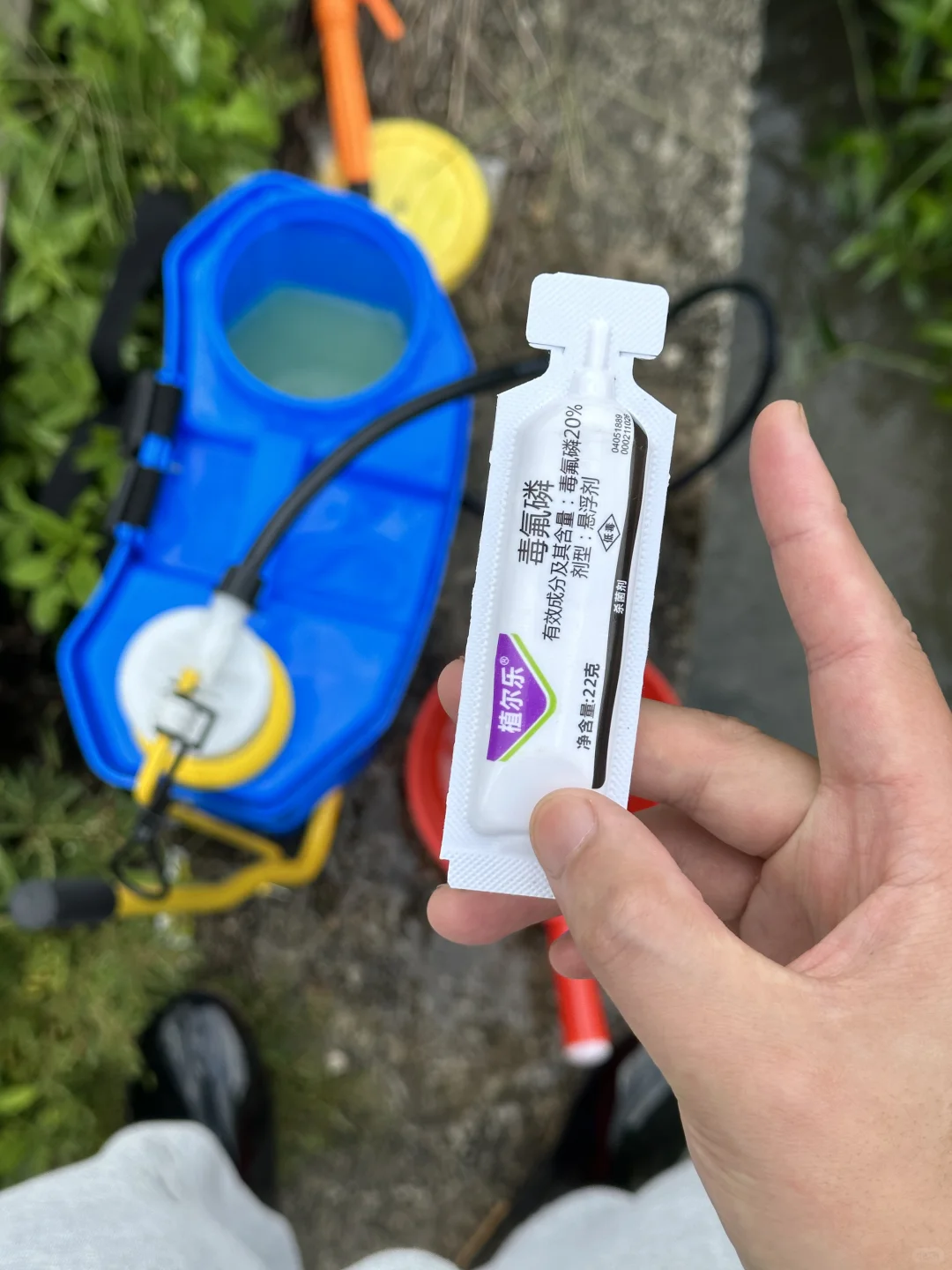 独翠的毒氟磷用半年了，我发现还有悬浮剂呢