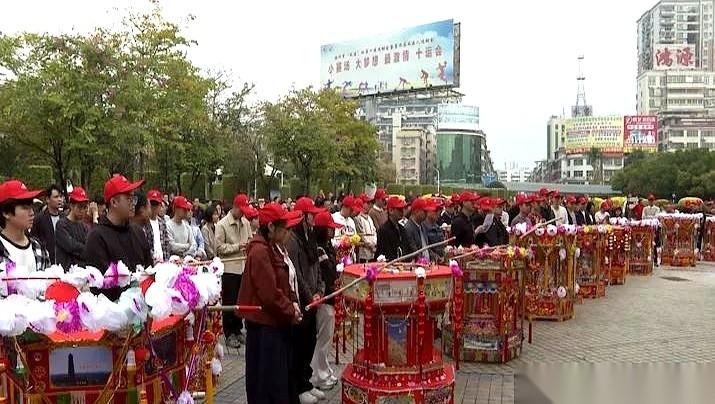 “赏灯”这个词，专家非说它错了！非得改成“上灯”，还说这才“准确、有深意”？
这