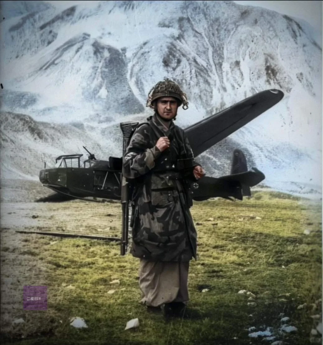 1943年9月12日，在意大利格兰萨索,营救贝尼托·墨索里尼的行动中...