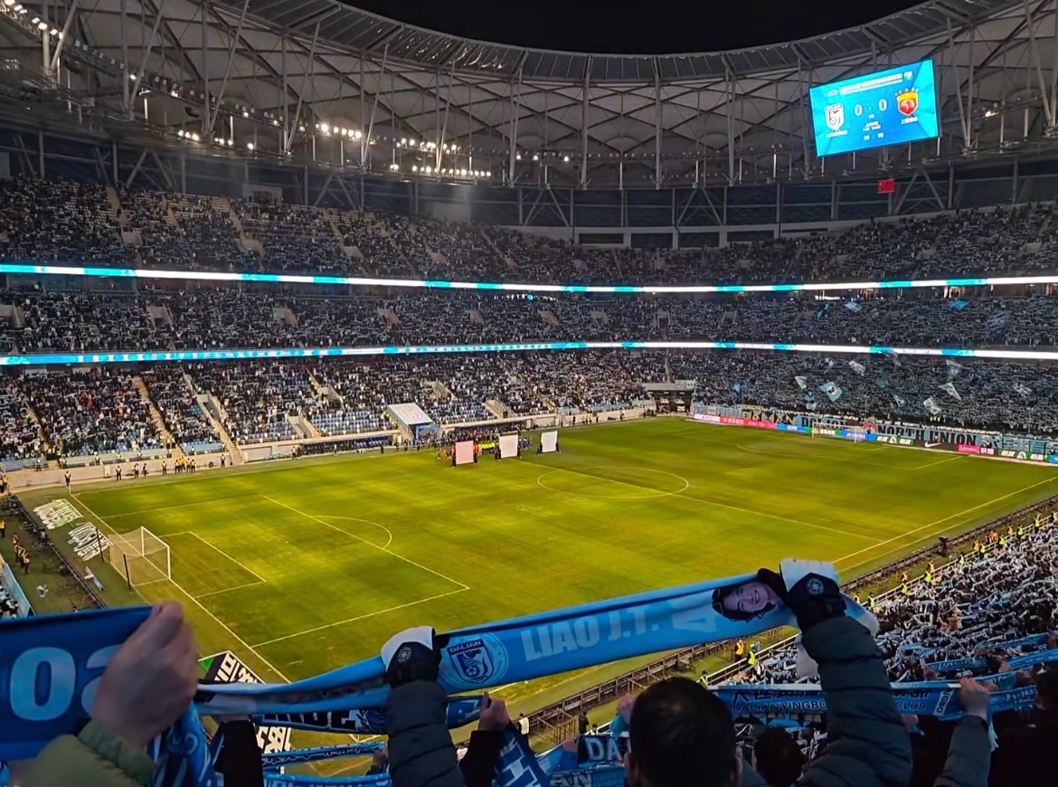 有梭鱼湾魔鬼主场，大连英博保级无忧。今年最需要解决的，就是在客场也体现出今天的逼