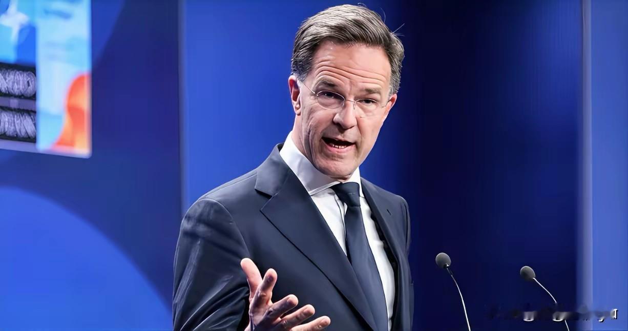 昨天，北约秘书长吕特在接受采访时表示，在格陵兰岛部署更多的美军是完全开放的，也是