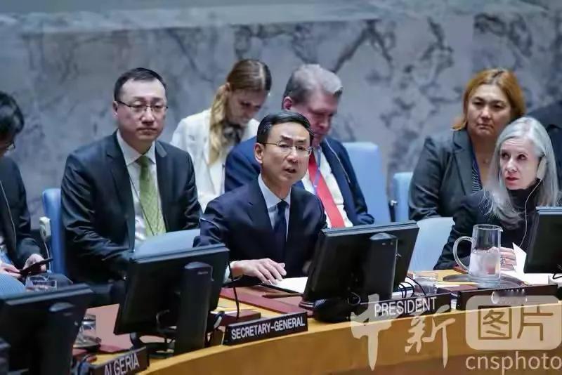 联合国会上，中方当场戳破美方的双标把戏！
 
北京时间4月21日凌晨，联合国安理