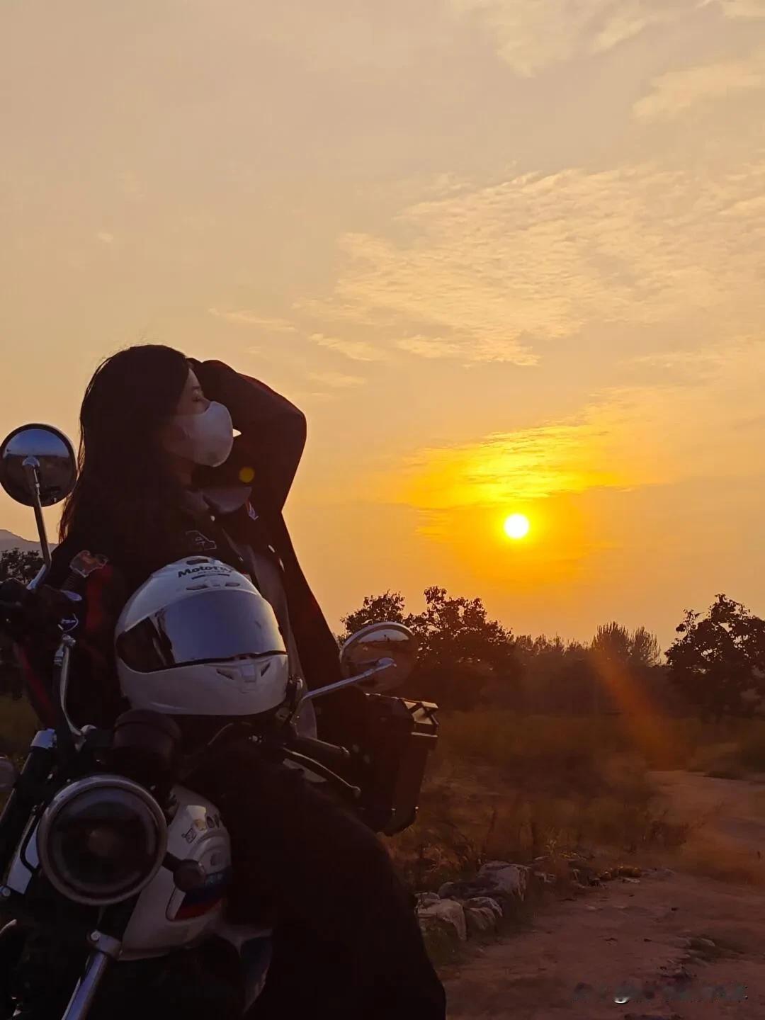 银钢摩托SuperMini