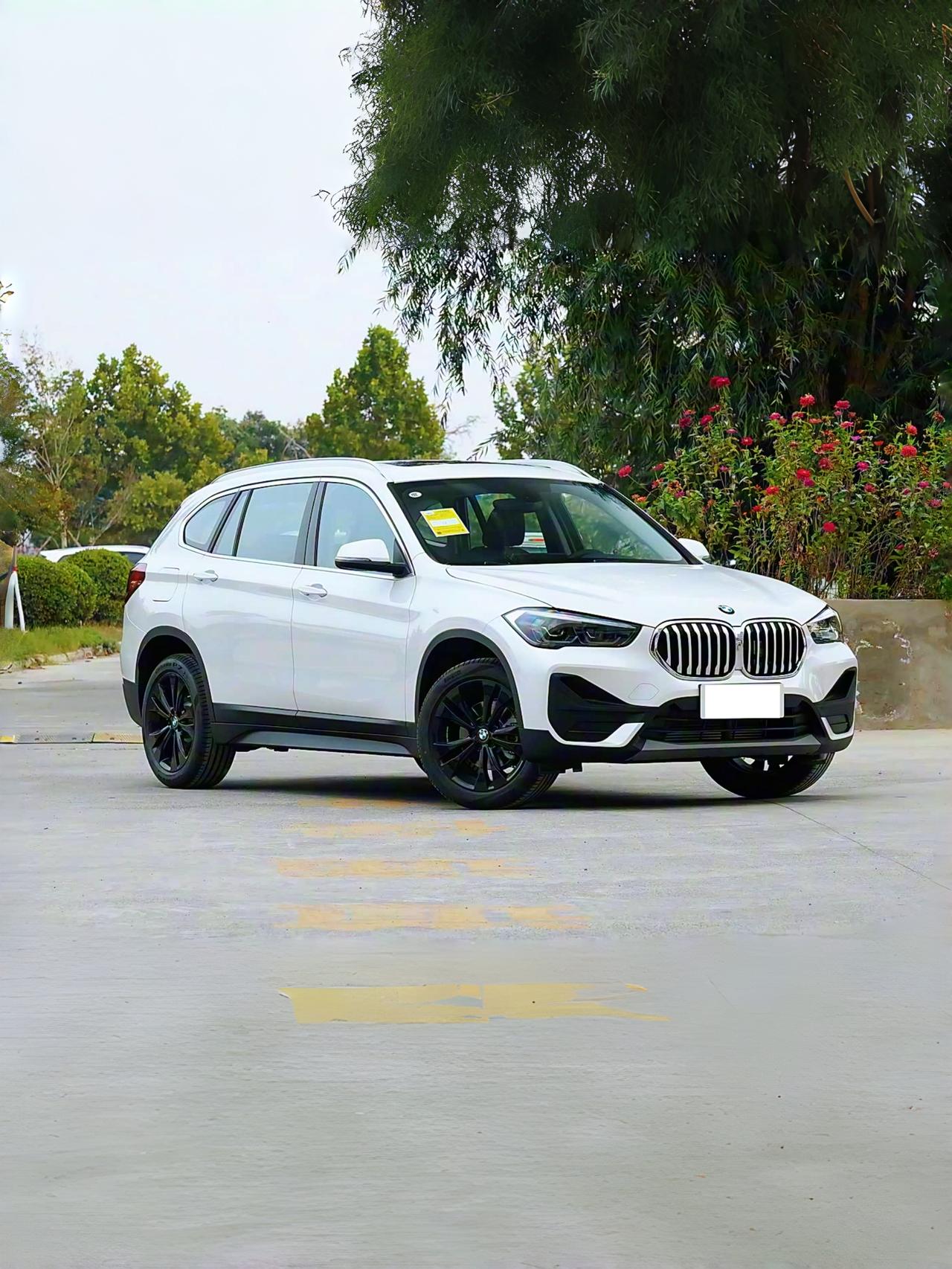 二手宝马X1闭眼选？大错特错！但选对了就是10万级豪华SUV性价比之王。核心结论