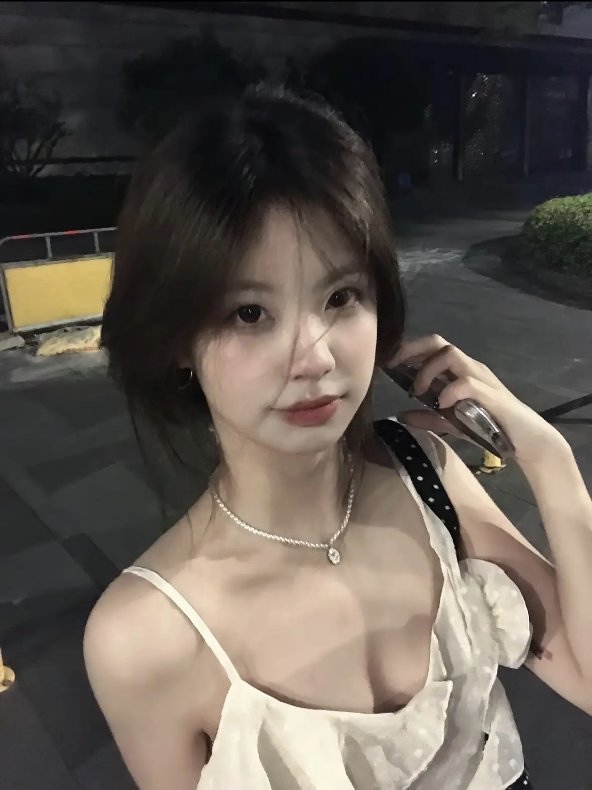 错过那个翻你手机的女孩 以后遇到的都是翻你钱包的