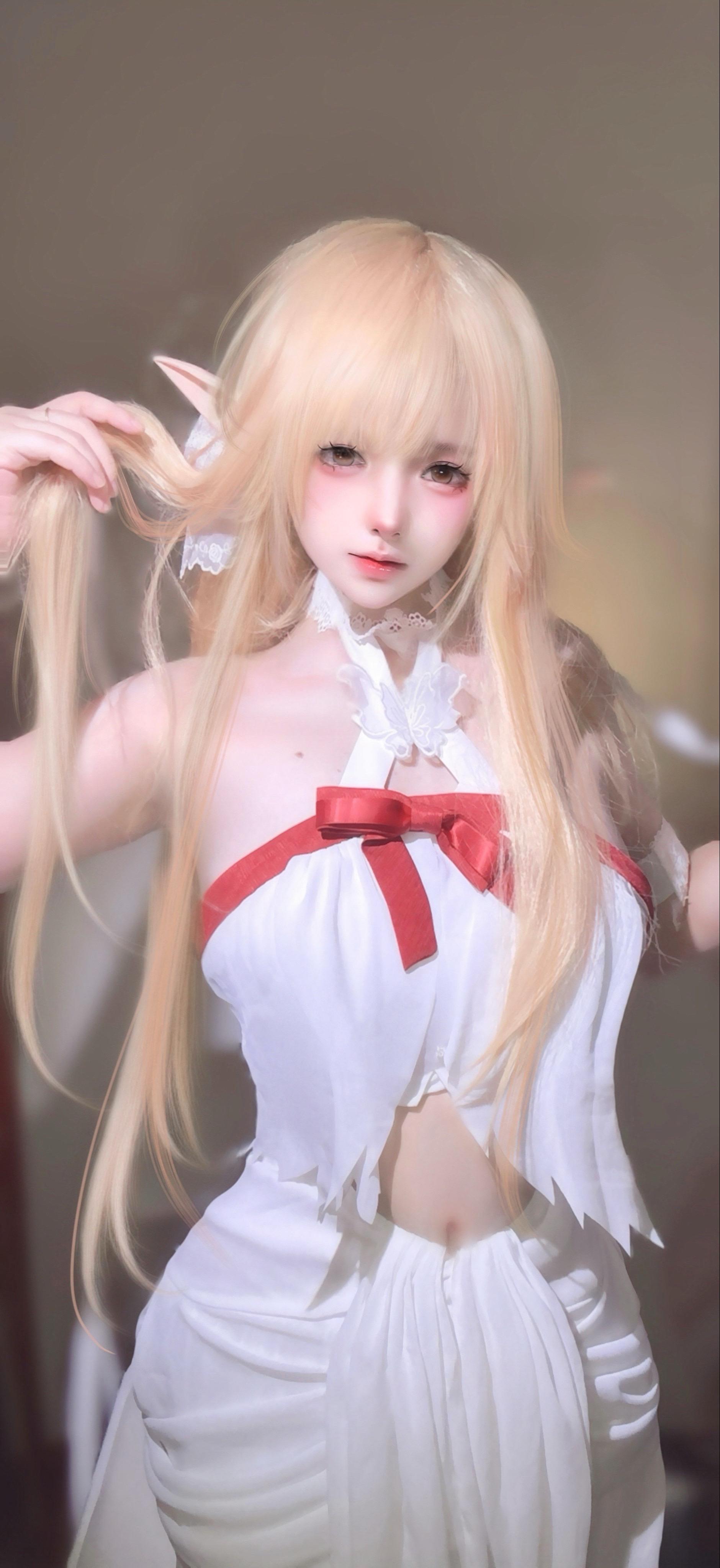 你怎么和别的男孩子说话 你要逼死我吗。