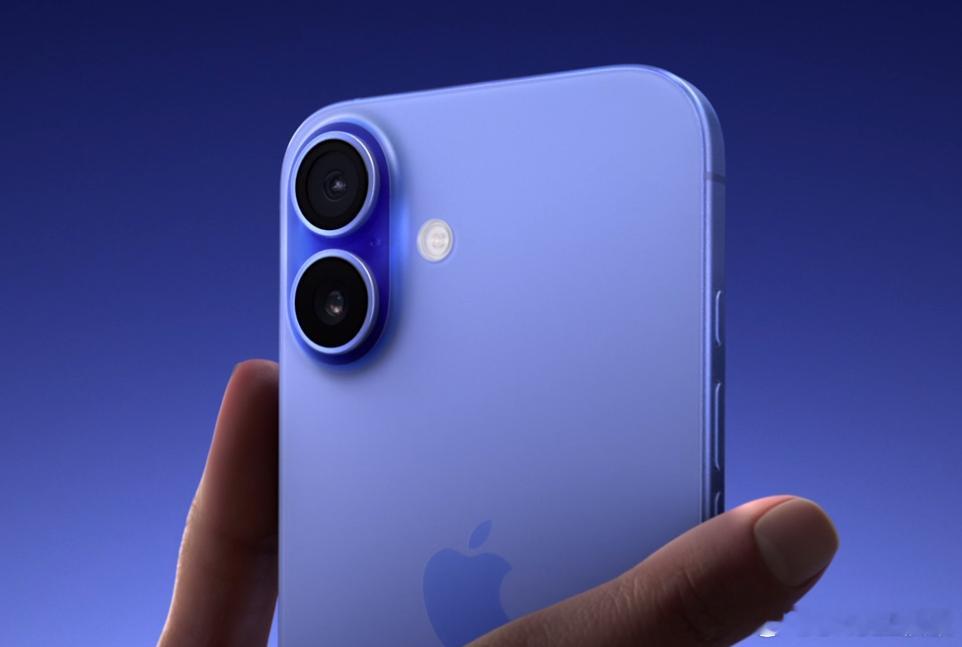 #iPhone16# 真的是两颗竖排摄像头，同时配备Action Button和
