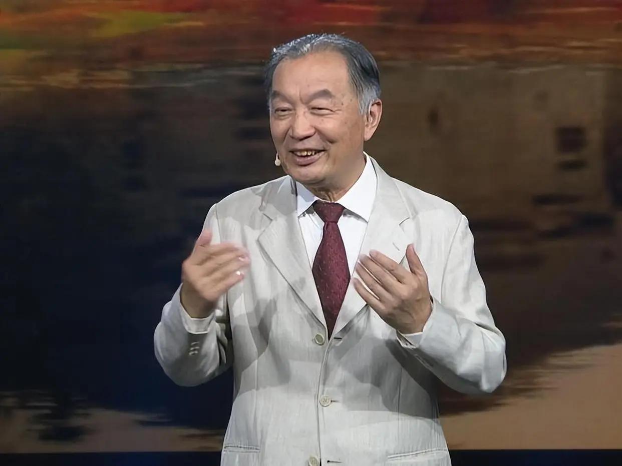 温铁军教授这句话直击人心：国有资产是几千万先烈用命换来的，属于全民所有。如果想要