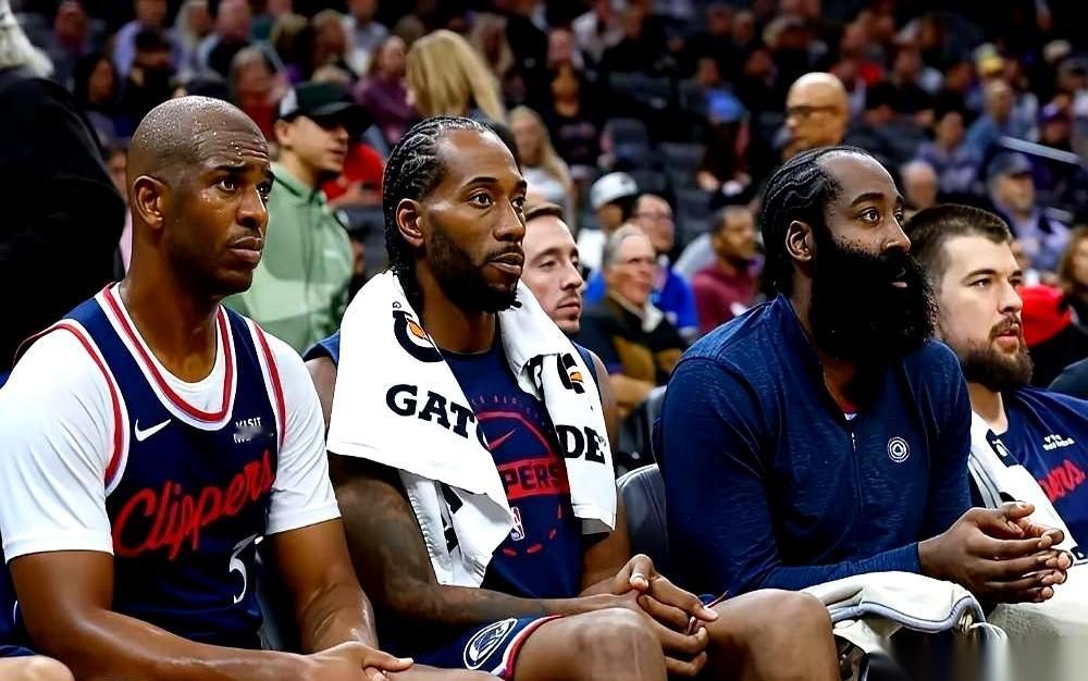 我不知道现在的NBA球员们有没有一种”兔死狐悲“之感，特别是那些老将们，保罗虽然