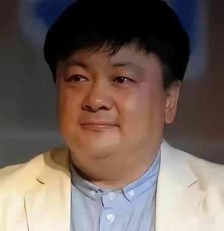 10万借款藏真情：洪剑涛与保姆的双向奔赴，藏着人性最暖的光
 
1991年，保姆