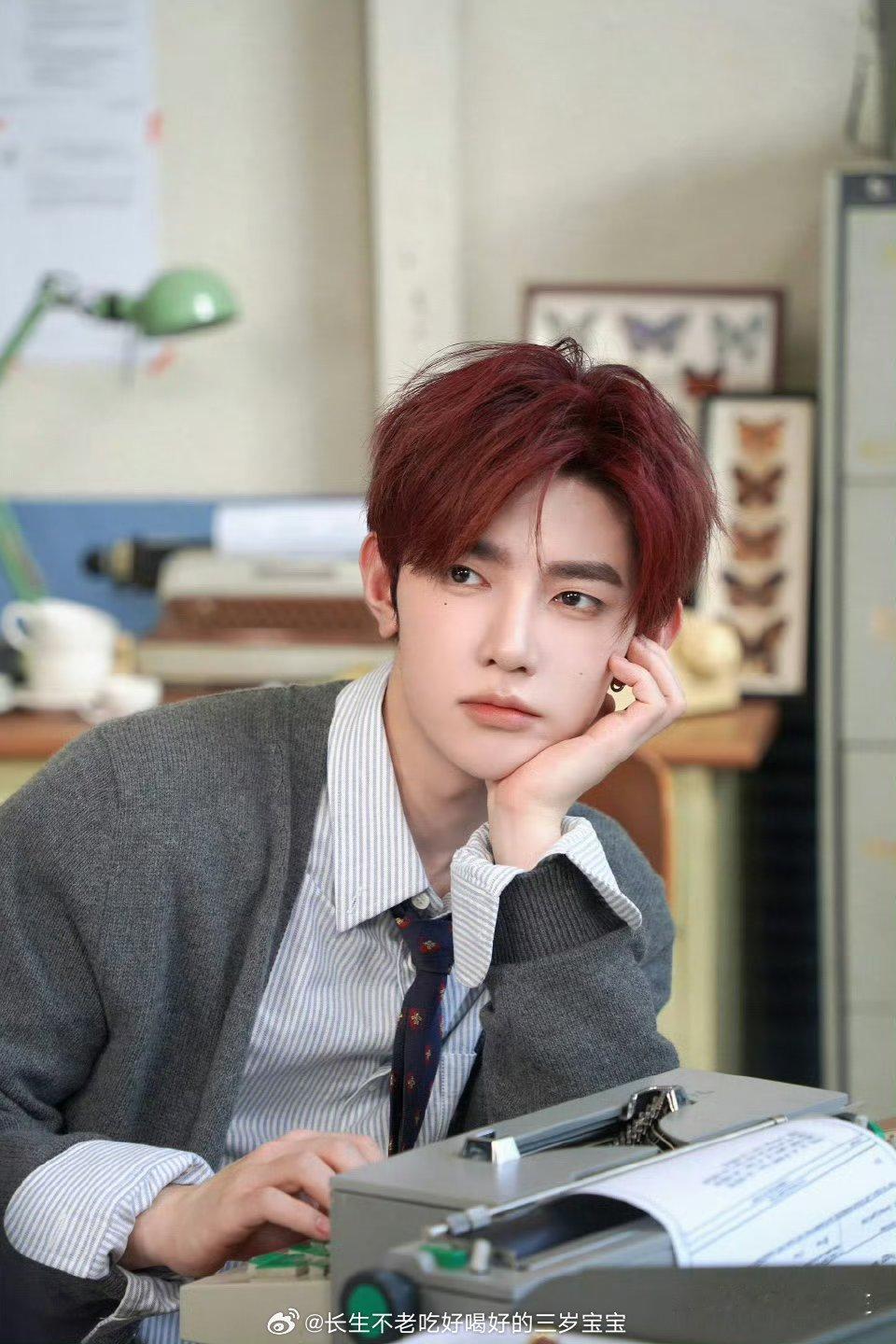 章昊开通微博好期待啊！ 