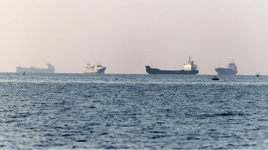 重磅！伊朗同意豁免霍尔木兹海峡通行费
 
据福克斯新闻频道援引知情人士消息报道，