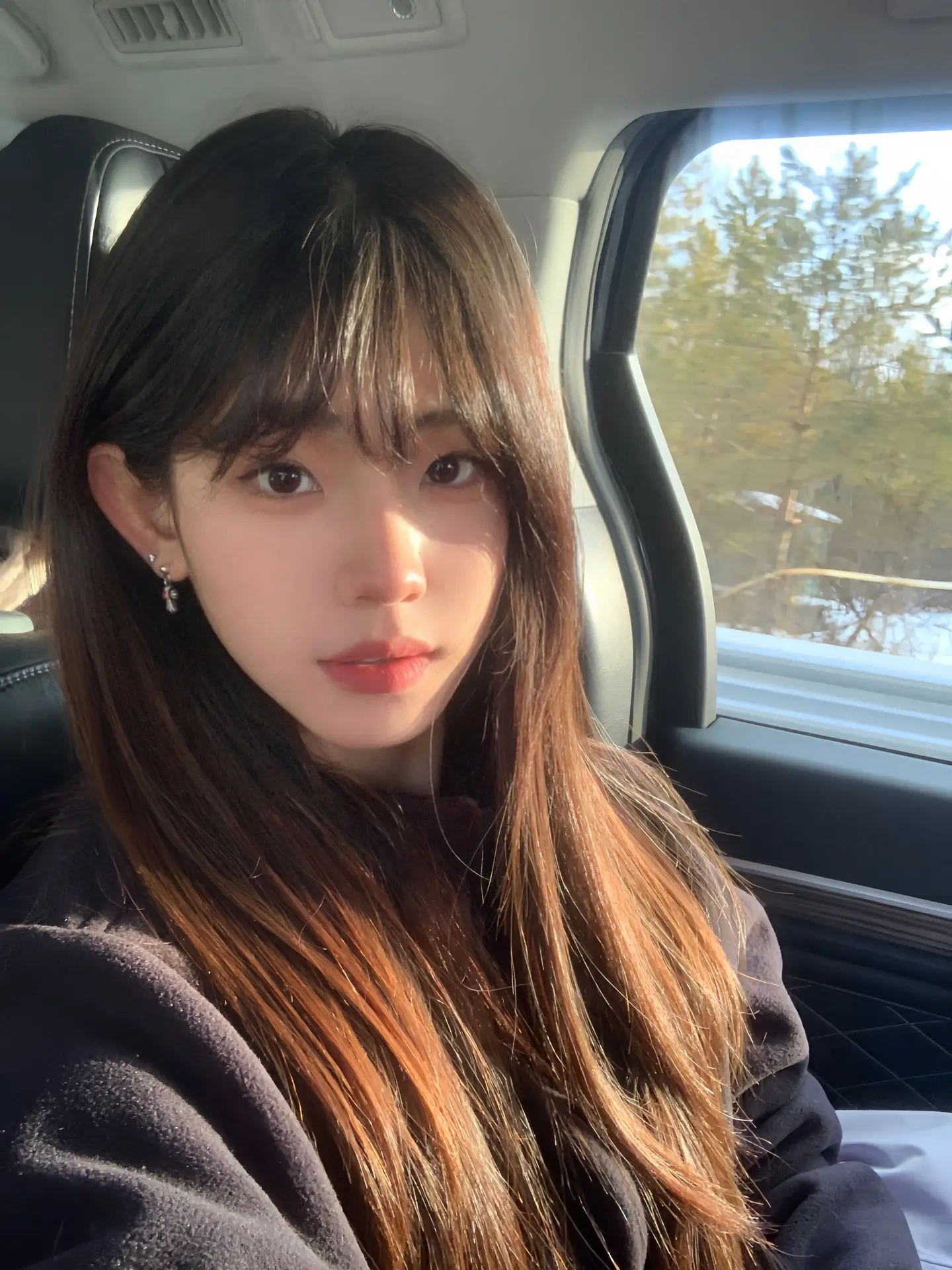 我要稳稳的幸福 要那种可以紧紧抓住的 我赌气跑开也会追上我的