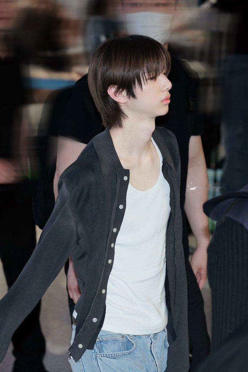 20260615 GMP到达 随便拍的素颜照也都那么漂亮…😭🤍©logo 