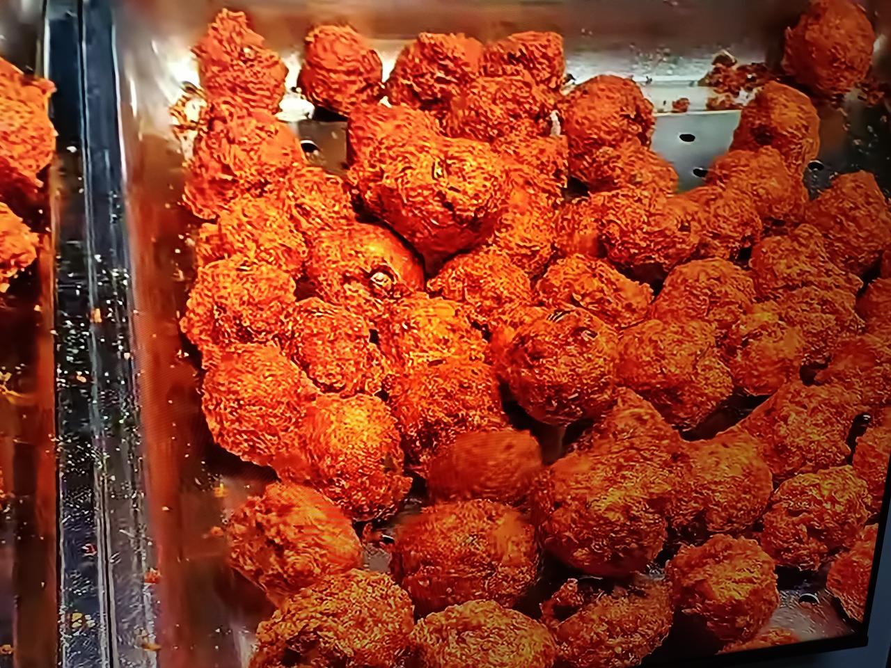 东北的美食，有吃过的吗？看到这种诱人的色泽，就会勾起无限的食欲，这就是东北美食的
