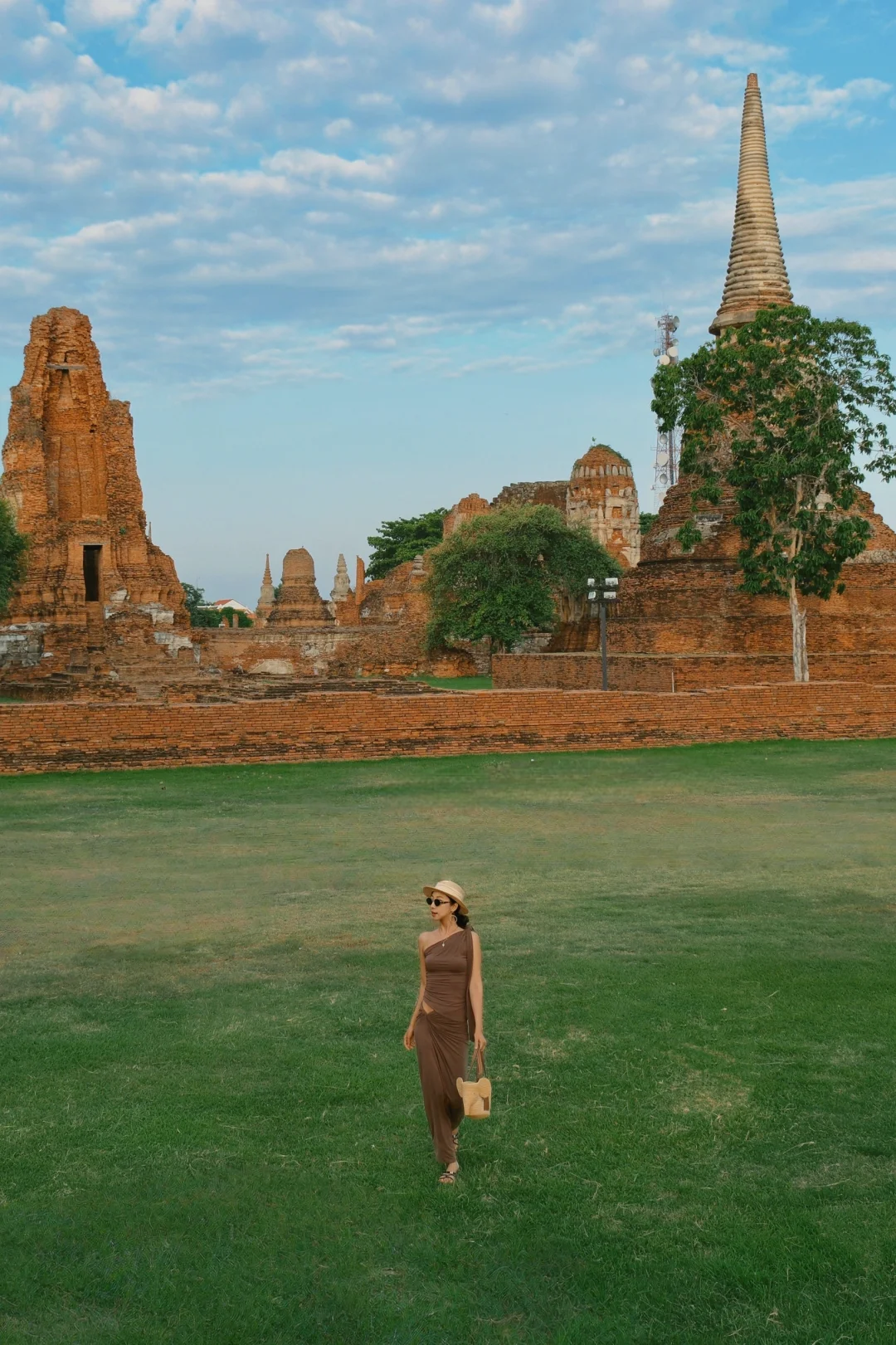 我很少用震撼来形容一个城市！