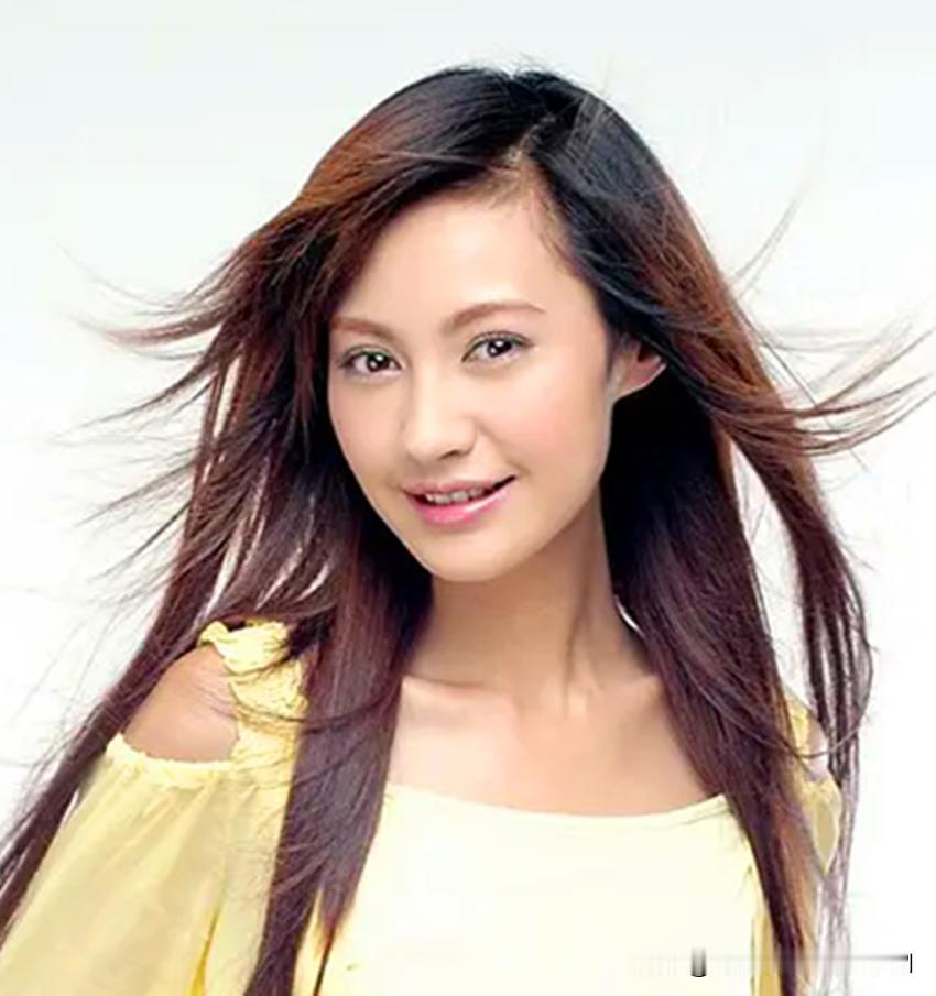 杨雪不是范志毅的情人吗？啥时候嫁人了？
记得20年前电视剧《小鱼儿与花无缺》热播