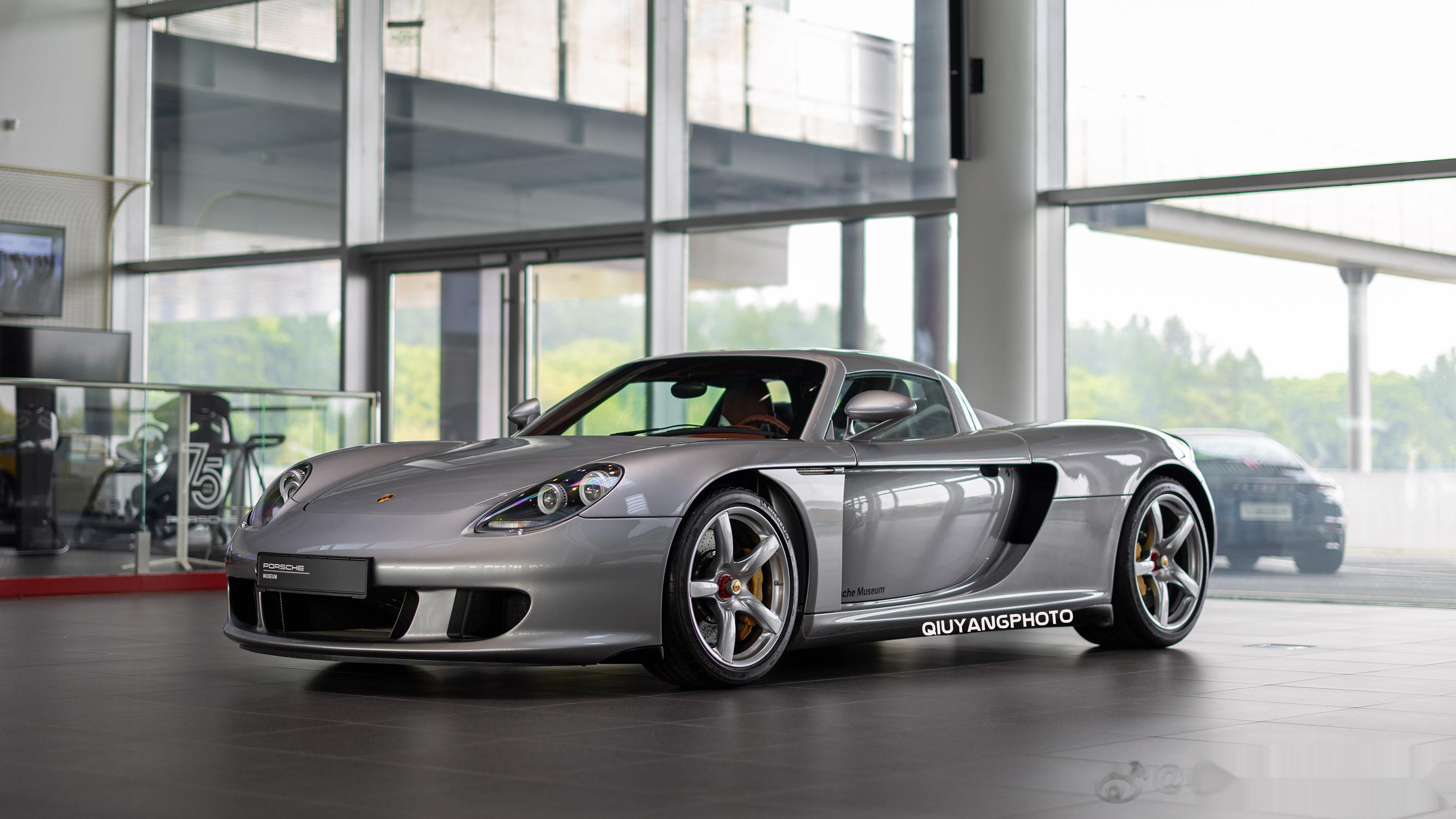 Porsche Carrera GT #cars01豪车拍# 这台来自于保时捷博