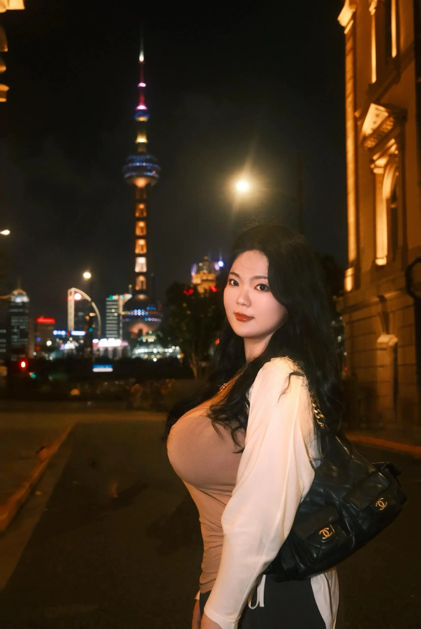 “那我呢”这句话听着就很难过 像每个人都深思熟虑后的结局都是抛下你