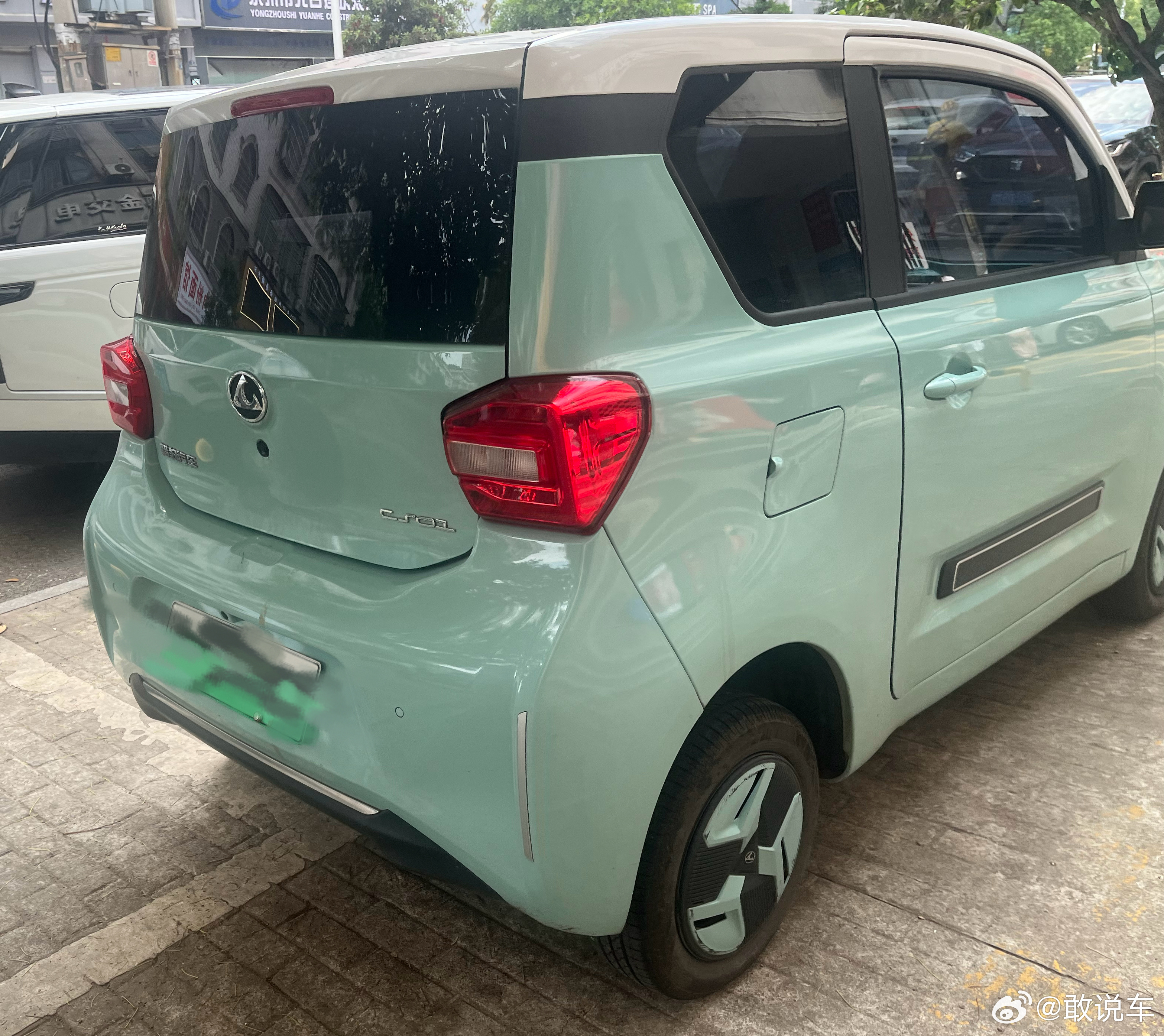 在猎豹汽车的老家：永州冷水滩，我看到了一台新时代的禾希车——猎豹CS01，一台在