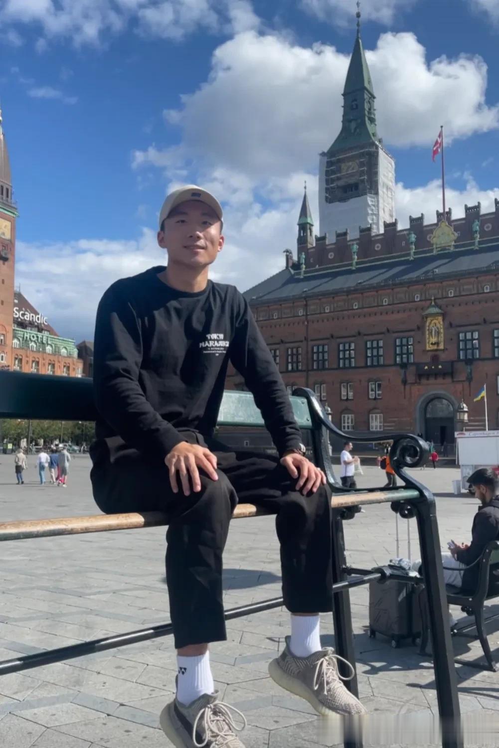 陆光祖：很遗憾这次世锦赛输在了关键分上，但还是感谢一直以来都支持我，鼓励我的人，