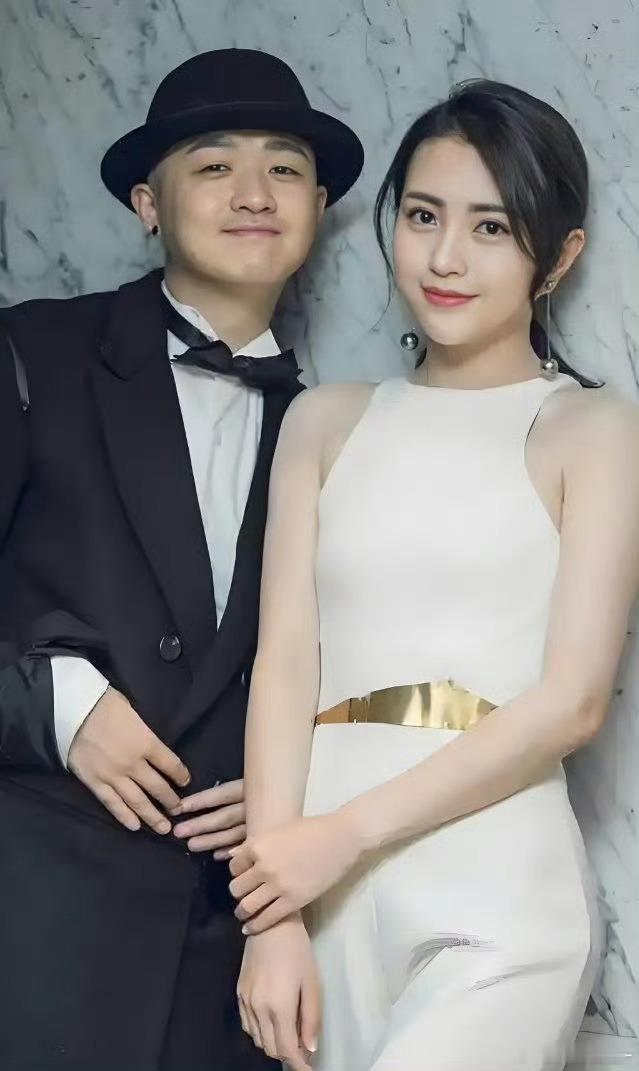 太炸裂了，著名男星婚内出轨被实锤了，曝著名男艺人出轨  ​​​