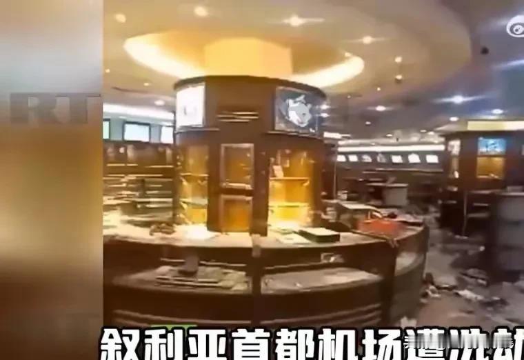 旧社会是苦难的，但迎来的新社会可能是更深的地狱。