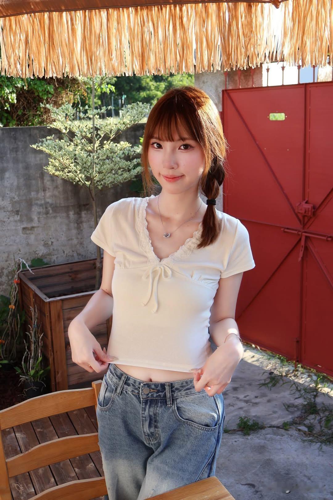 现在的审美越来越卷了，反倒是这种“清纯邻家风”越来越耐看，大家给这种穿搭打几分纯