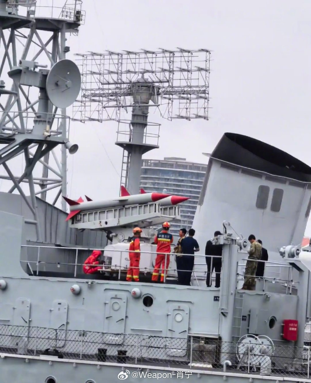 兵器影像 鹰潭舰这是要改造？ 