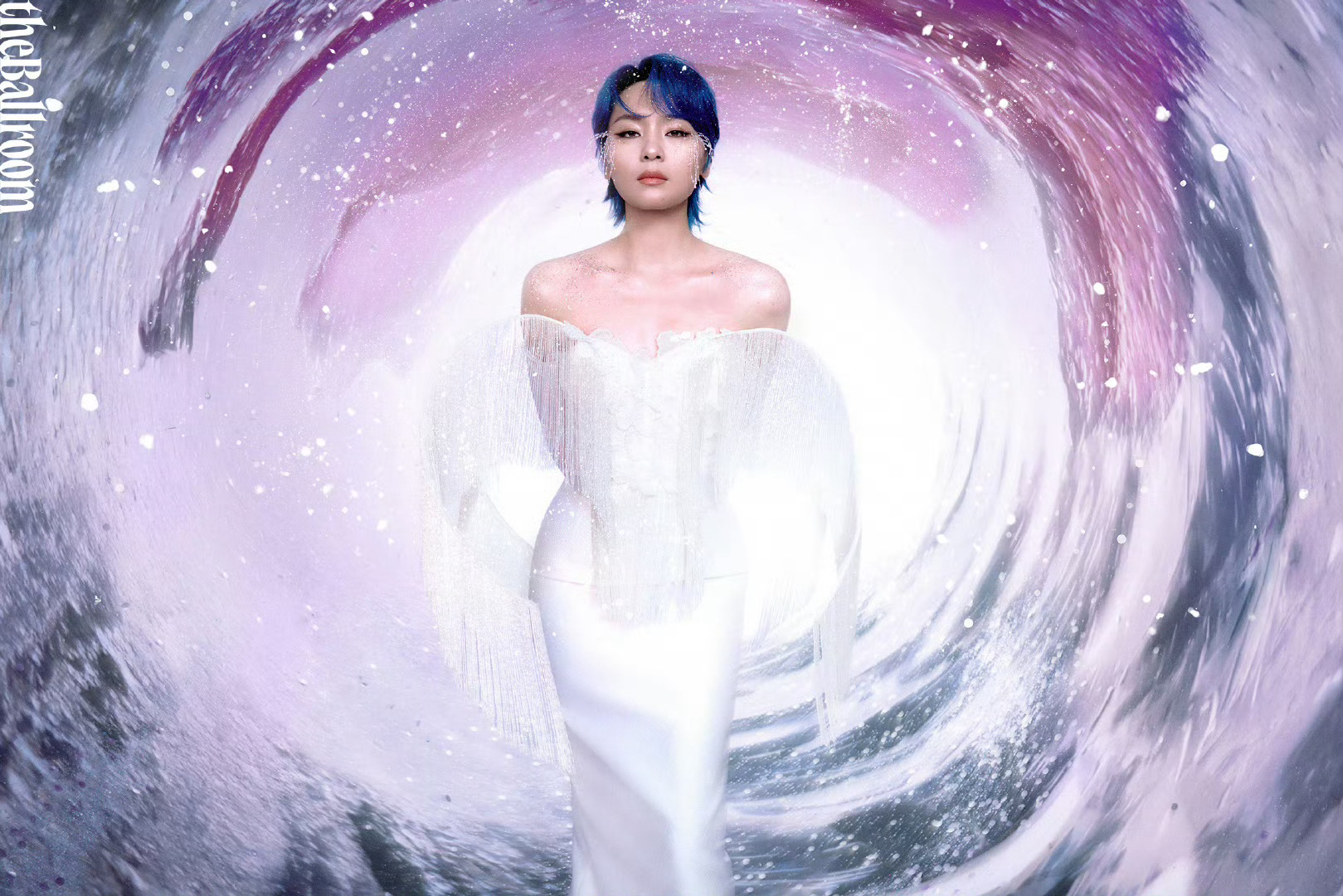 theBallroom 春夏刊「遐想」主题封面周笔畅 「由声入心·From th