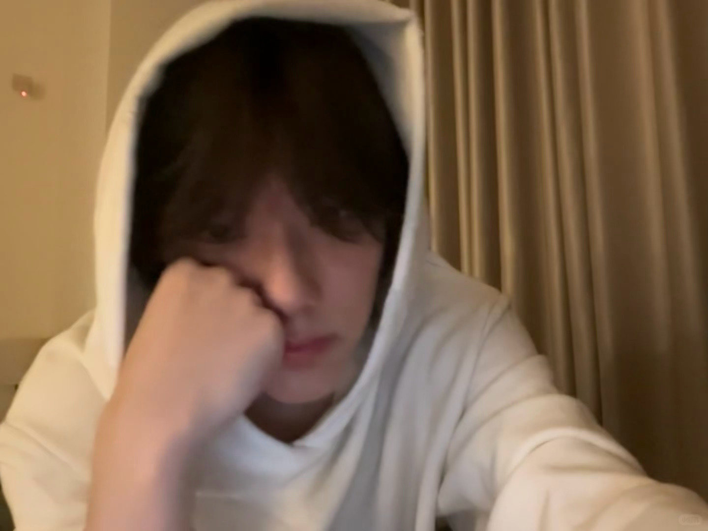 马柏全素颜怼脸自拍连续两天的福利 马柏全分享日常和素颜自拍 圈圈寒假玩的开心为马